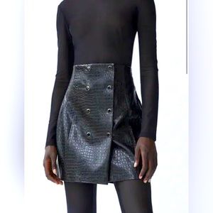 Zara croc mini skirt size M